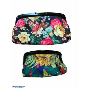 Pair of vintage look nylon clutch purses floral